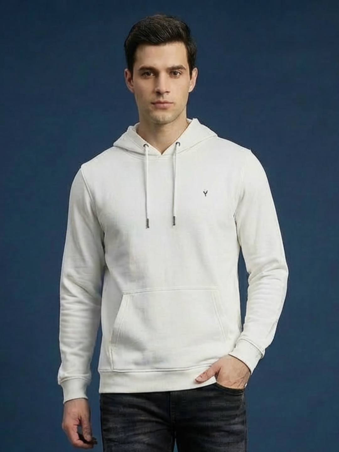 Van Heusen Man Hoodie White