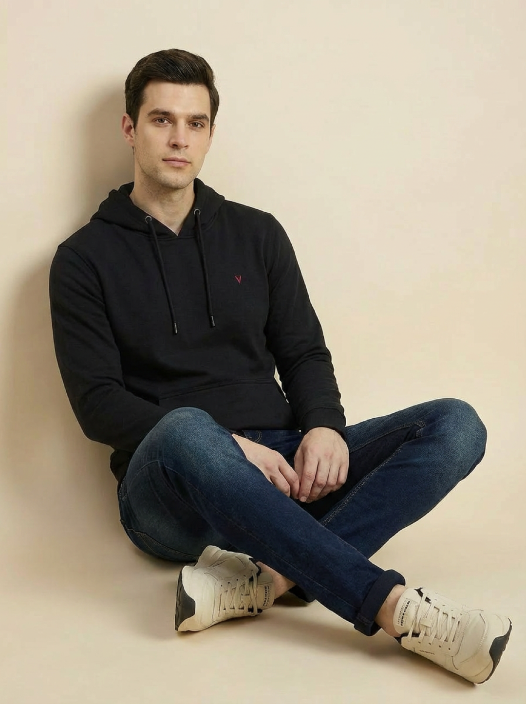 Van Heusen Man Hoodie Black