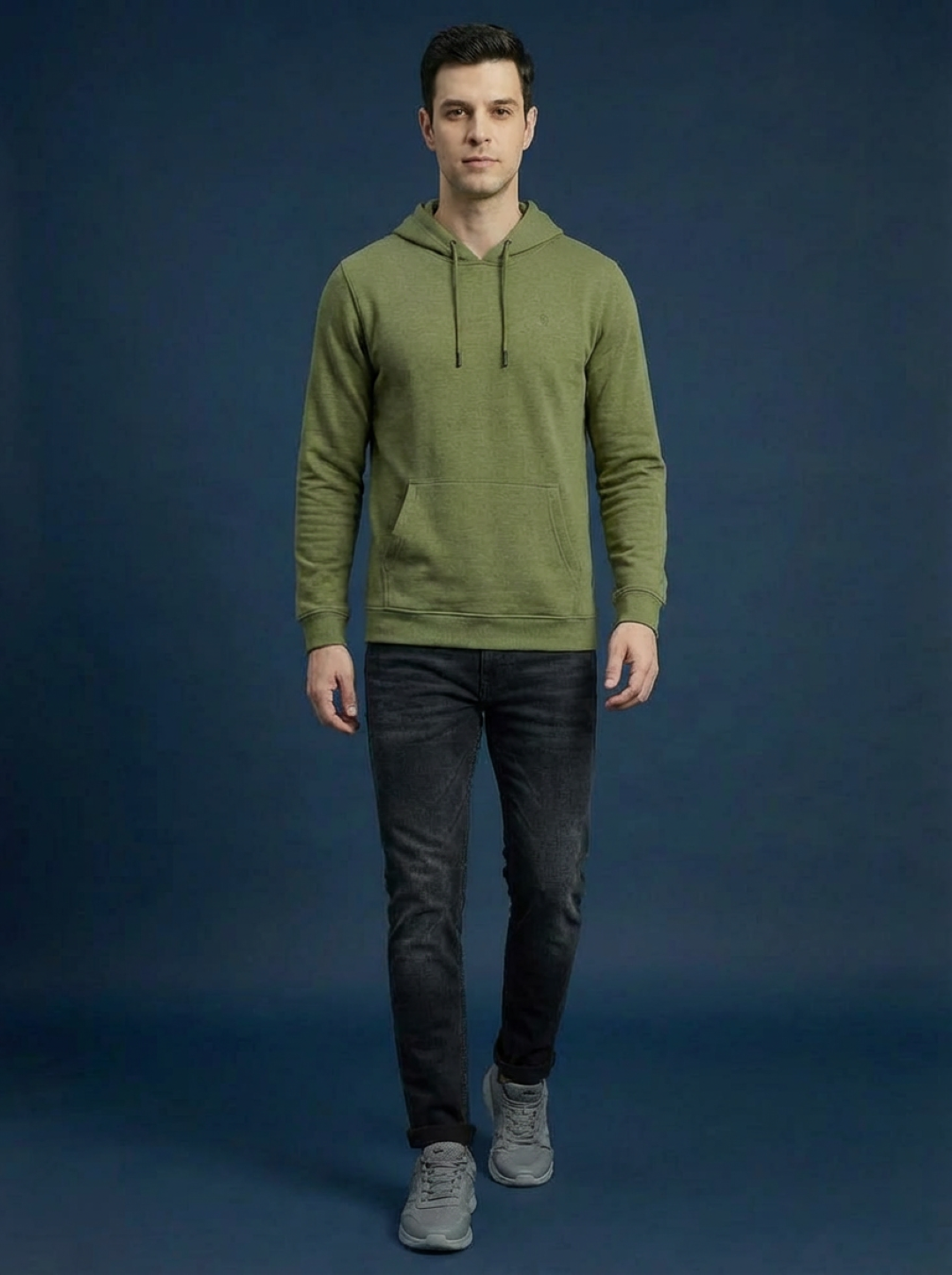 Van Heusen Man Hoodie Olive