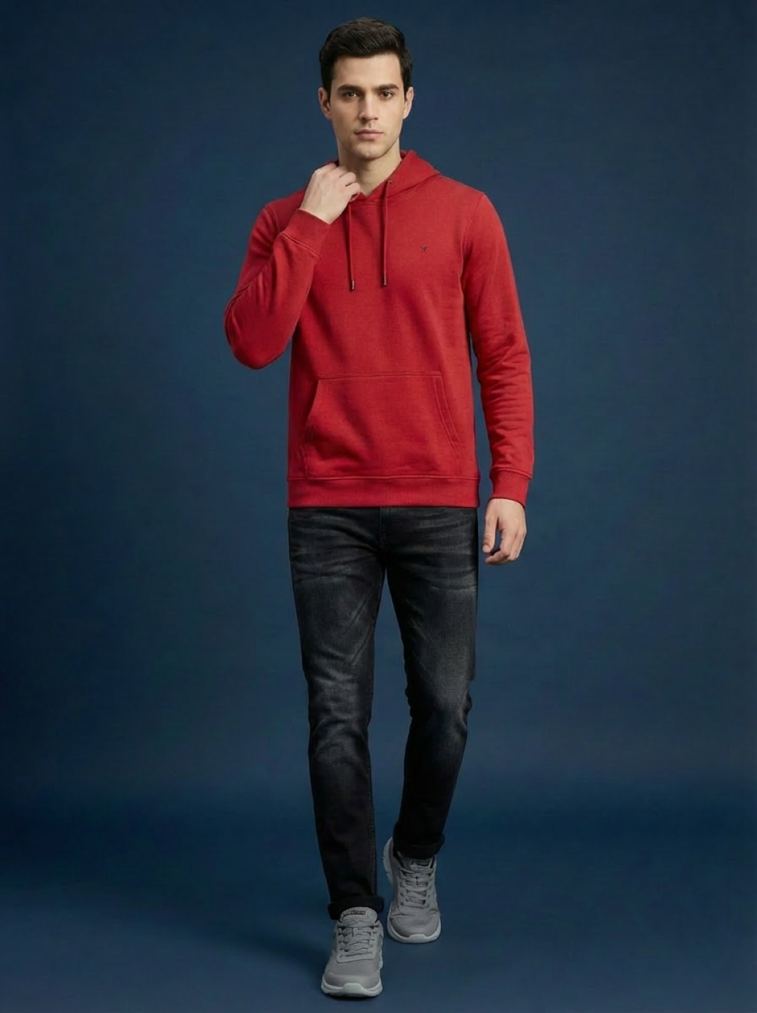 Van Heusen Man Hoodie Red