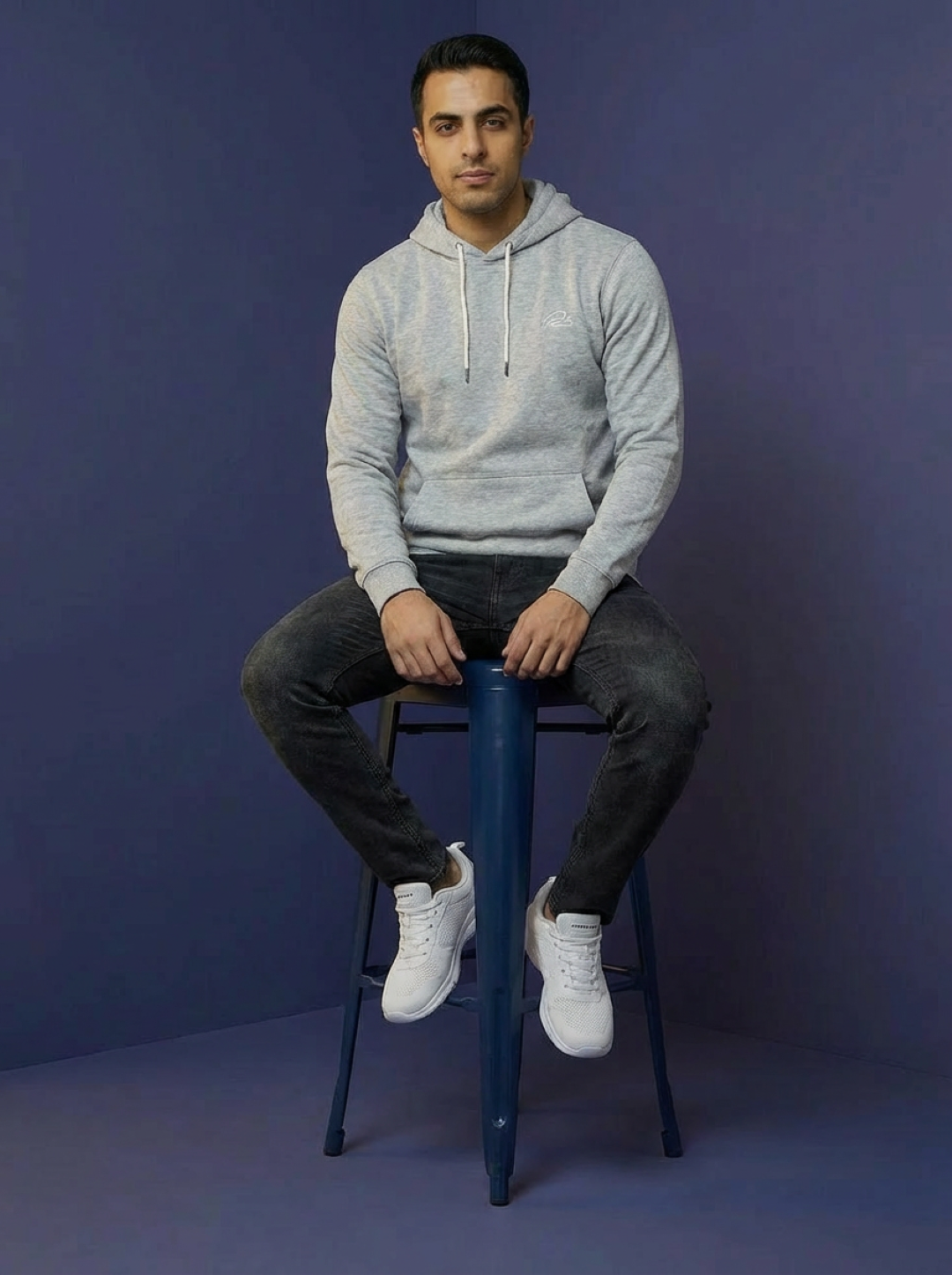 River Island Man Hoodie Heater Grey