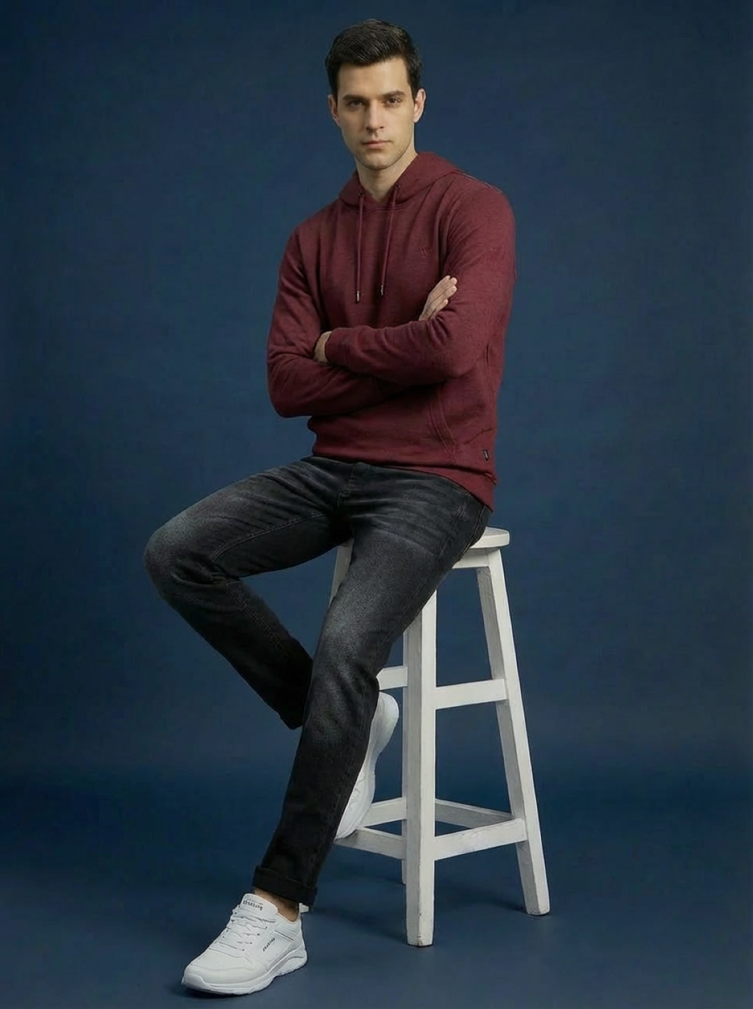 Van Heusen Man Hoodie Maroon